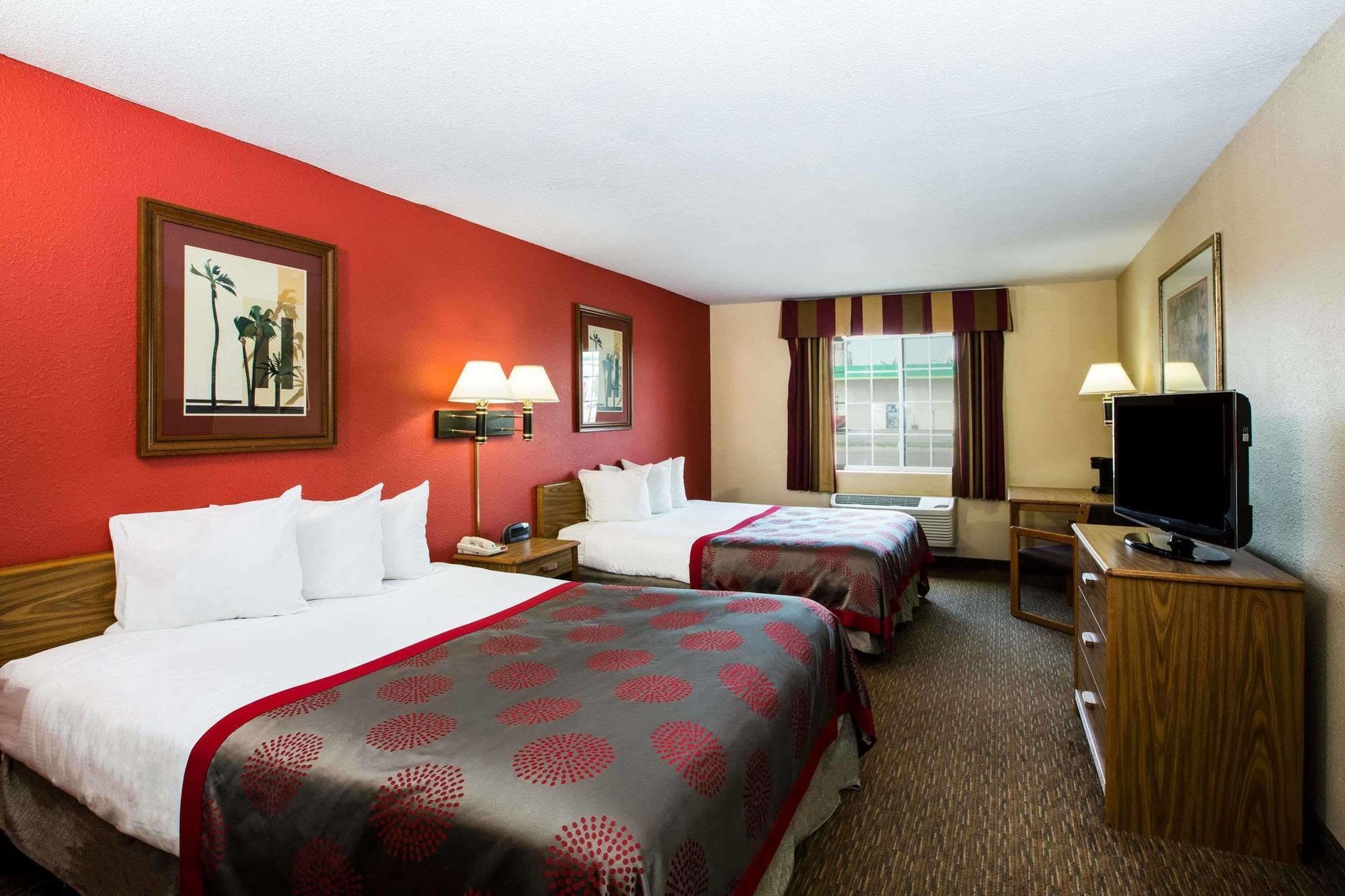 Ramada By Wyndham Sioux Falls Eksteriør billede