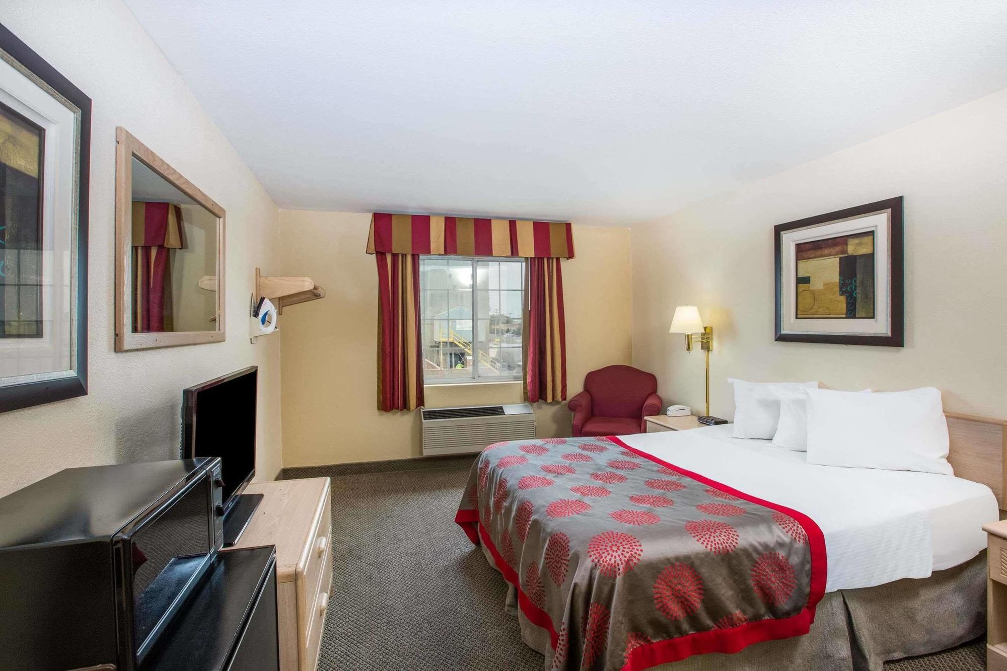 Ramada By Wyndham Sioux Falls Eksteriør billede